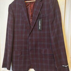 Karl Lagerfeld Blazer in Burgundy. 42L. New with Tag. Elegant details.
